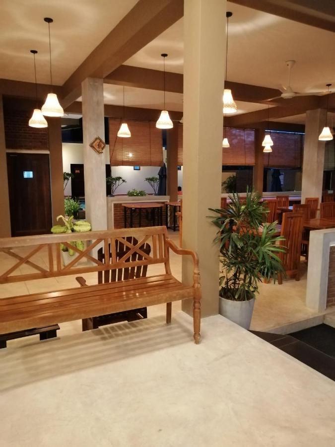 Ali Weta Safari Resort Udawalawe Buitenkant foto